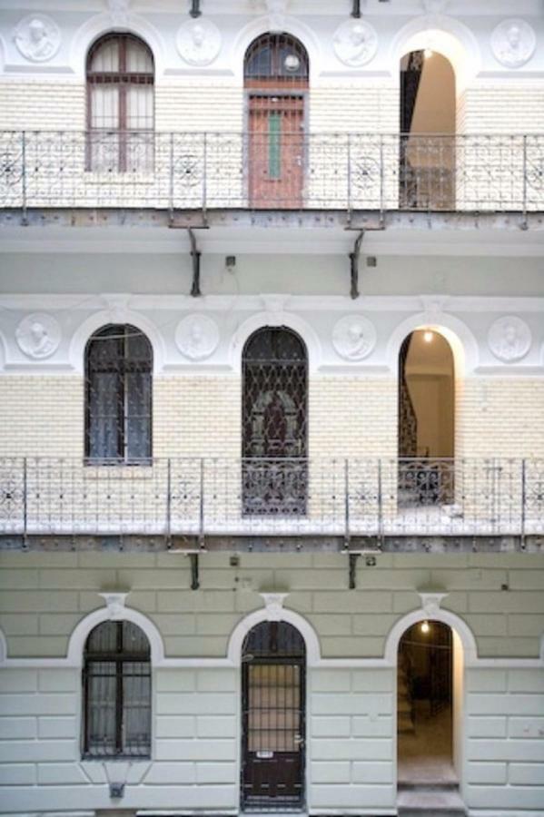 Cape Code Apartment Budapest Eksteriør bilde